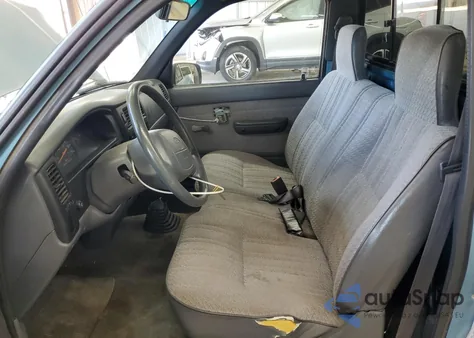 1996 Toyota Tacoma from USA, damaged, VIN 4TANL42N5TZ192332